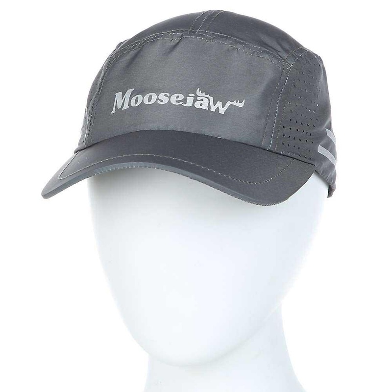 Moosejaw Unflavored Frozen Water Treat Active Hat